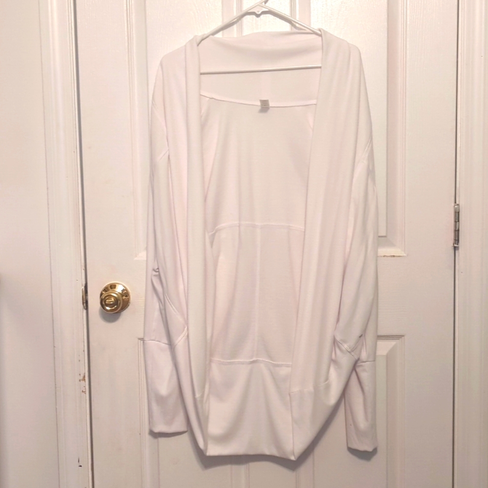 NWOT Marika Open Cardigan